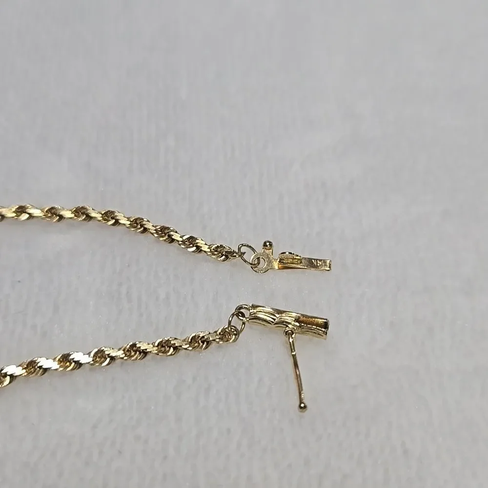 N/A this necklace